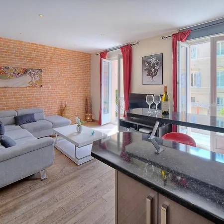 Moderne 3 Pieces Idealement Situe Centre De Cannes L! A2B22 Exterior photo
