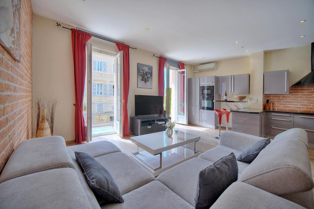 Moderne 3 Pieces Idealement Situe Centre De L! A2b22 Cannes